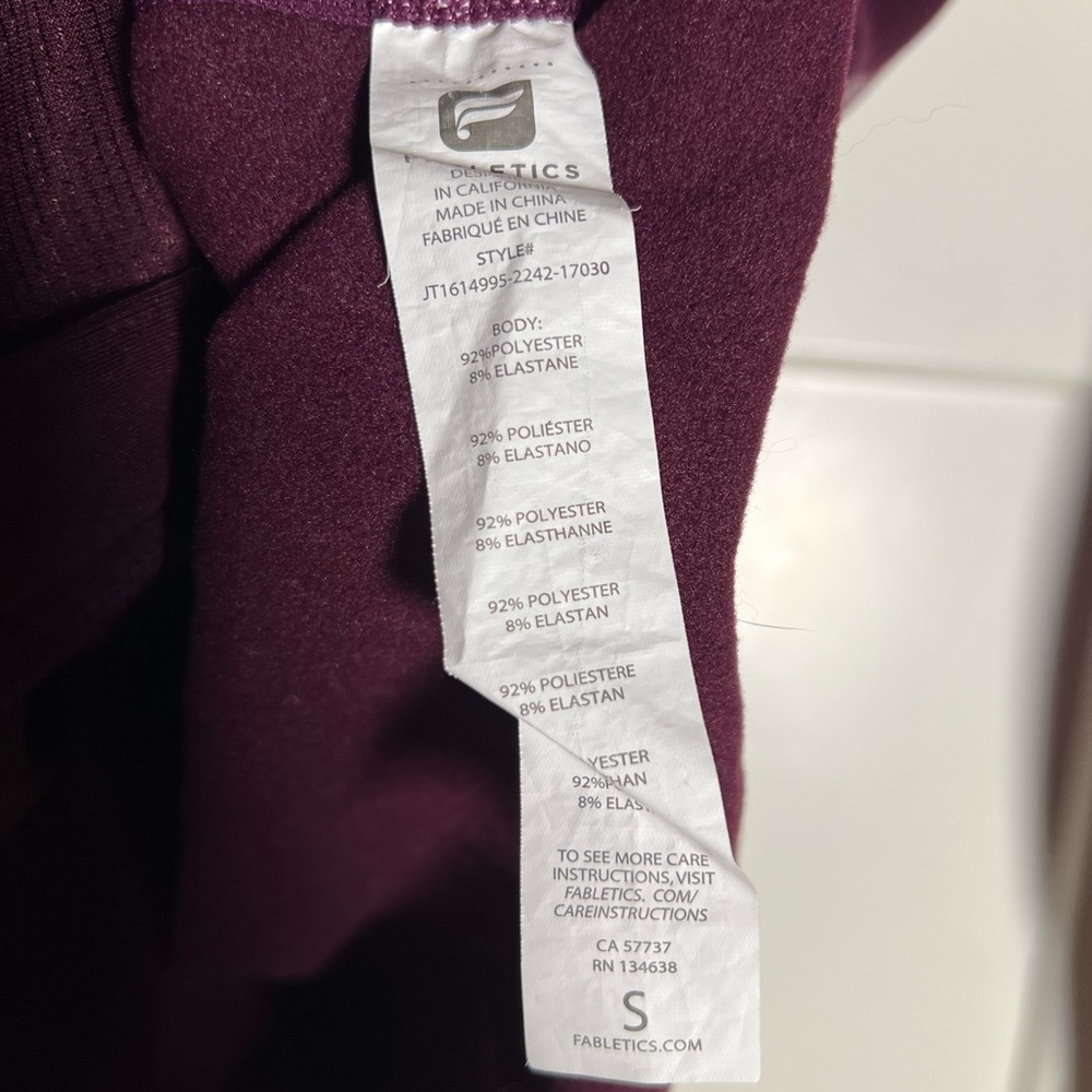 Fabletics Full Zip Cold Weather Jacket Small - Picture 7 of 10
